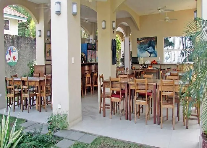 La Gaviota Tropical Hotel